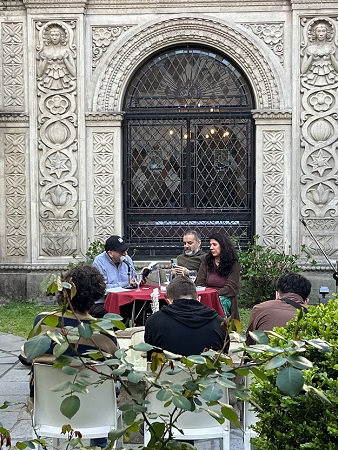 Ciclo de poesía Primavera todo el año